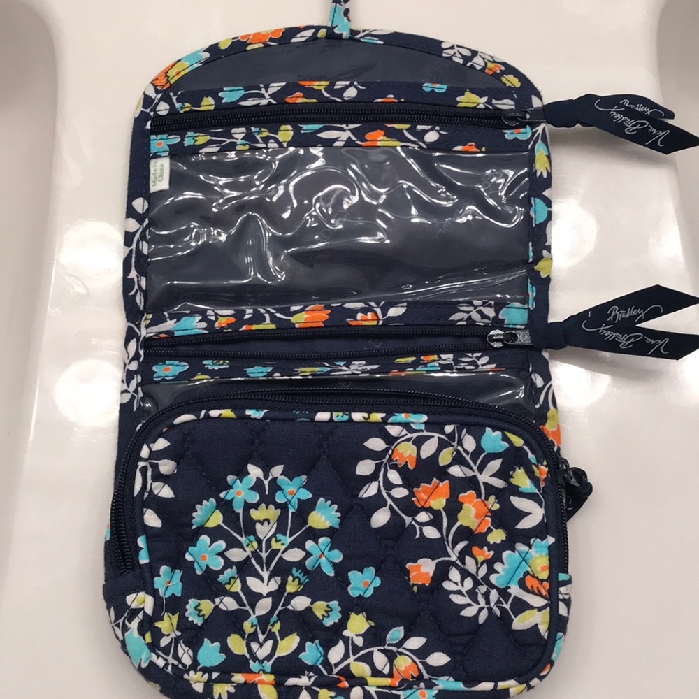 Vera Bradley jewelry holder